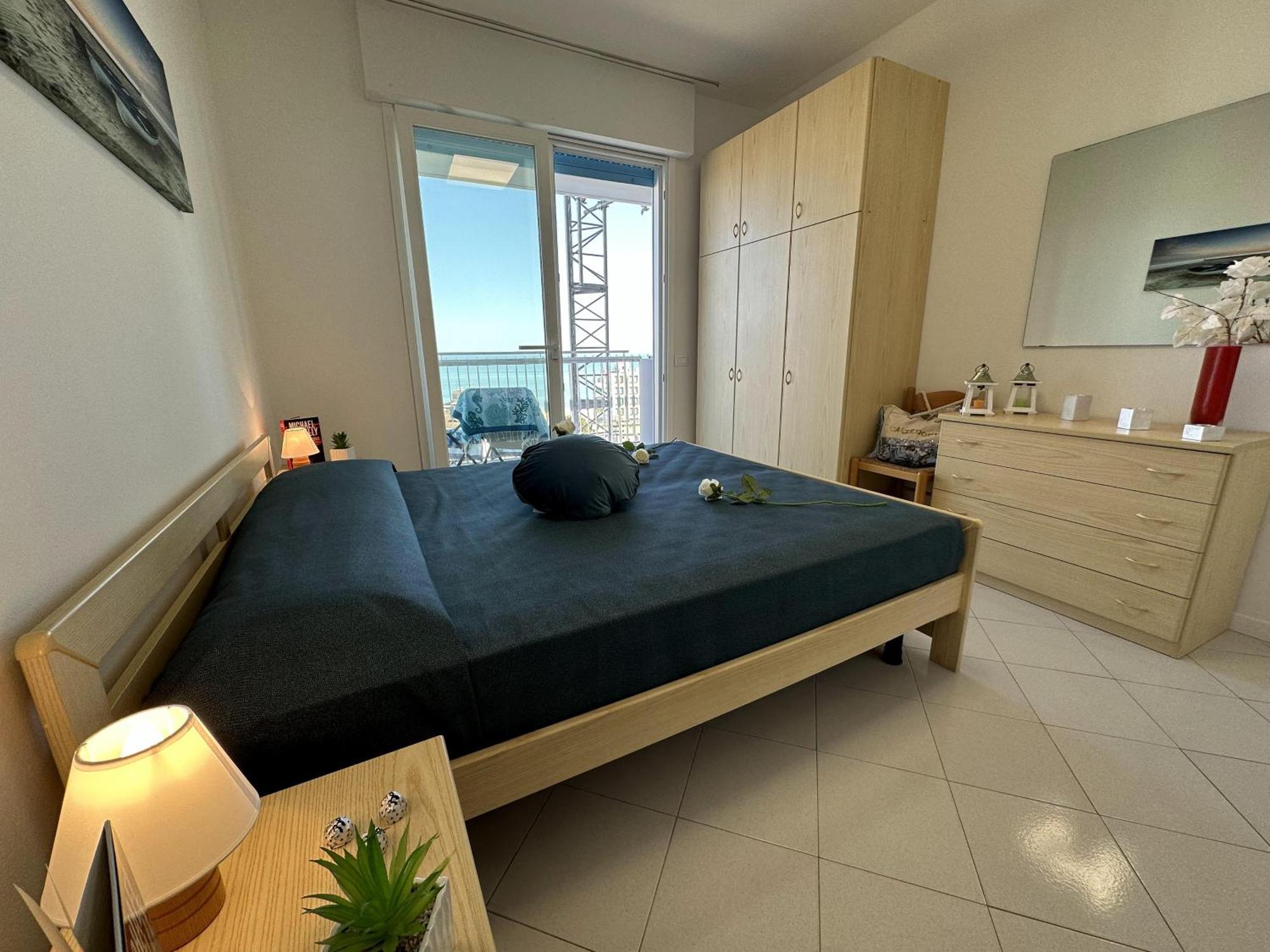 Appartamenti La Torre Lignano Sabbiadoro Eksteriør billede